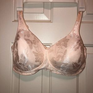 Playtex Secrets size 38D pale pink floral pattern bra